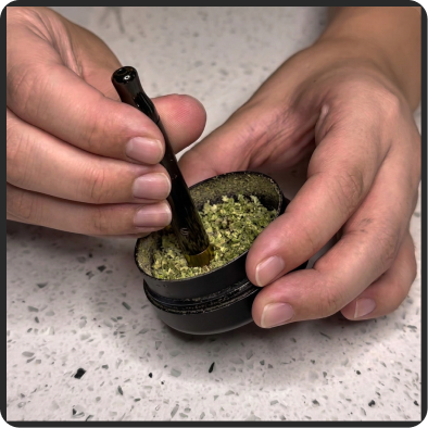 X7 - Smoke Filtering Smell Proof One-Hitter Pipe