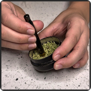 X7 - Smoke Filtering Smell Proof One-Hitter Pipe