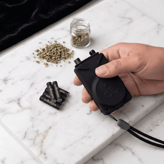 X7 - Smoke Filtering Smell Proof One-Hitter Pipe
